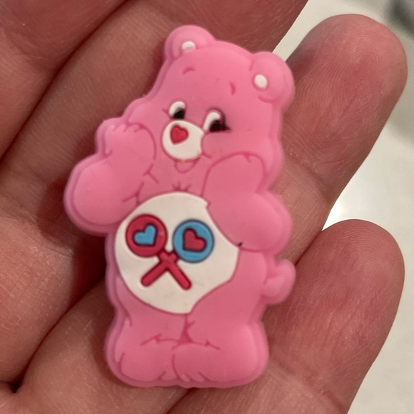 Share Care Bear Pink Shoe Charm - Picture 1 of 1